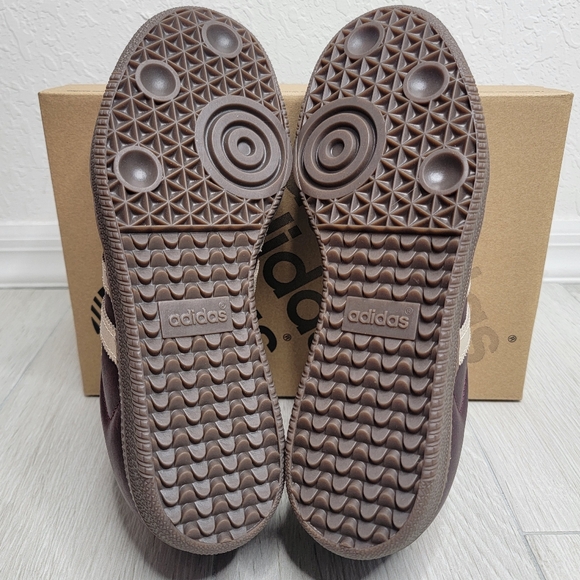 ADIDAS Sambas OG Sneakers In Maroon / Crystal Sand / Gold Metallic NWT 6.5. - Picture 14 of 16